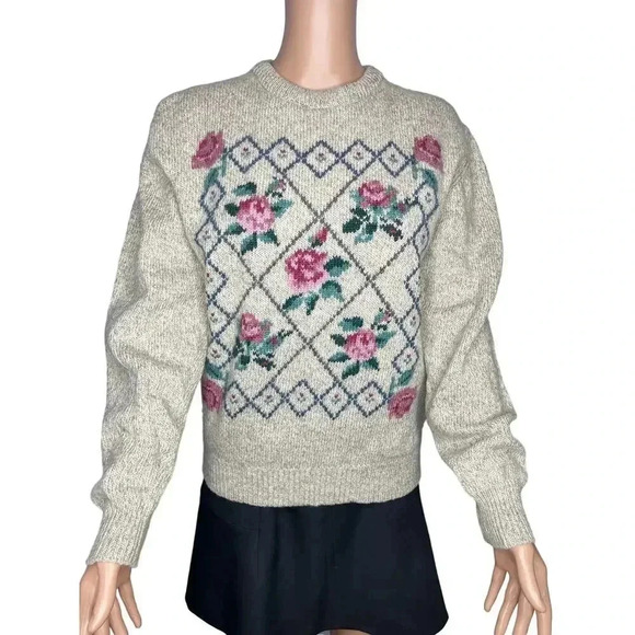 Eddie Bauer women’s Wool country Floral knit crewneck sweater wool blend size M - Picture 1 of 9